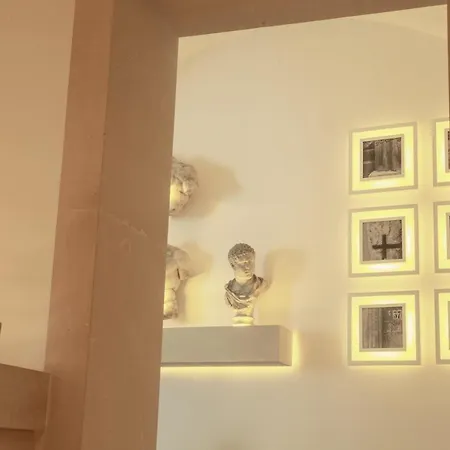 לינה וארוחת בוקר Palazzo - Epoca Collection לצ'ה